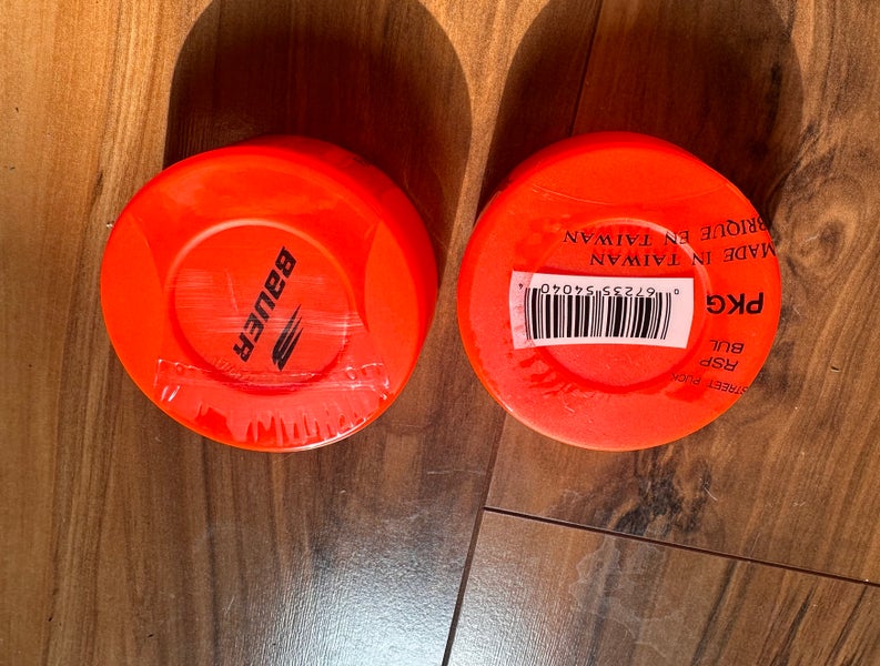 Bauer Street/floor hockey puck. (Case of 50 pucks) NEW