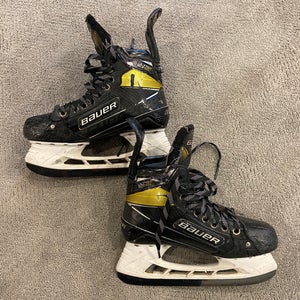 2020 Bauer Supreme Ultrasonic Hockey Skates 6 (Used)