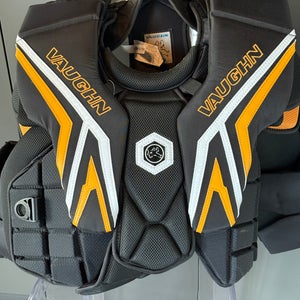 Vaughn SLR4 Pro Senior Small Chest and Arm Protector Barely Used
