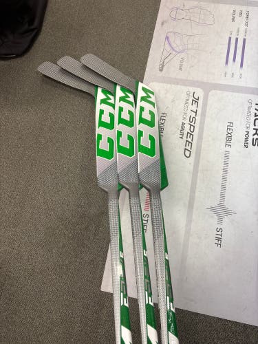 Senior CCM Extreme Flex 5 Pro Regular Goalie Stick 24" Paddle (3-Pack)