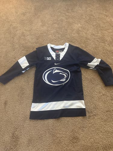 Penn State Men’s Small Nike Jersey (Used)