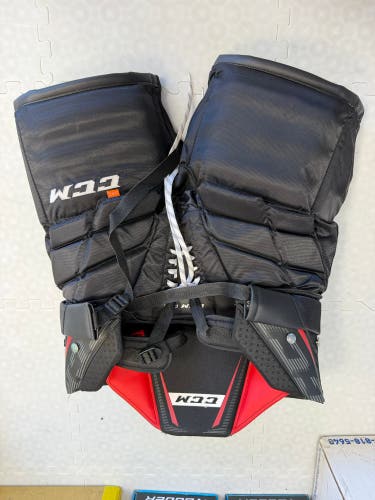 Black Senior Small CCM Pro Hockey Goalie Pants (Used)