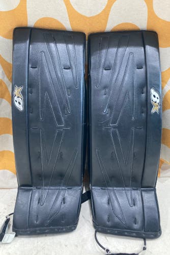 Black 25" Junior Brian's NetZero 3 Goalie Leg Pads (Used)