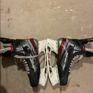2019 Bauer Vapor 2X Pro Hockey Skates Regular Width 6.5 (Used)