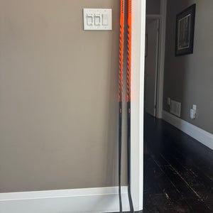 Intermediate Warrior Covert QR5 Pro Left Hand Hockey Stick W03 55 Flex (Used) - BUNDLE