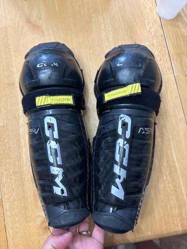 Youth CCM Tacks AS-V 11" Shin Pads (Used)