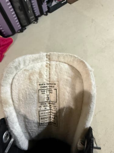 CCM Ribcor Hockey Skates Size 3 (Used)