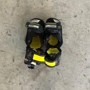 Youth Medium Bauer Supreme Mach Elbow Pads (Used)