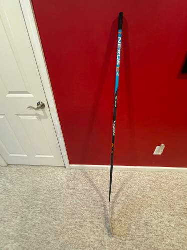 Intermediate Bauer Nexus E4 Right Handed Hockey Stick P92 50 Flex (Used)