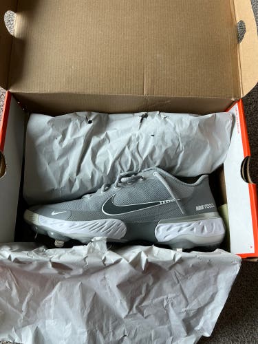 Gray Men's Size M 10.0 (W 11.0) Adult Nike Nike alpha huarache elite 3 Low Top Metal (New)