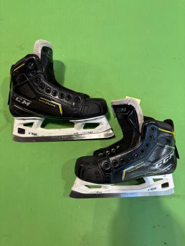 Junior CCM Super Tacks 9370 Hockey Goalie Skates Regular Width Size 3