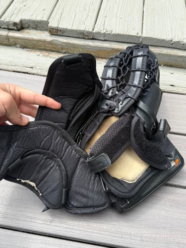 Bauer M5 Pro Regular (Used)
