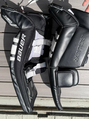 30" Bauer GSX Goalie Leg Pads (Used)
