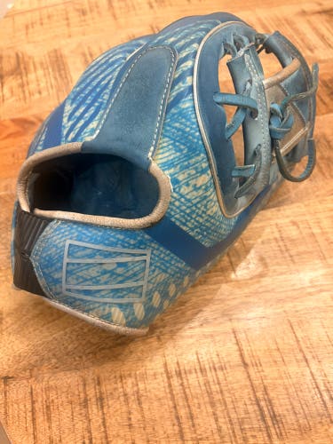 2023 Rawlings REV1X RH Infield Baseball Glove 11.75" (Used)