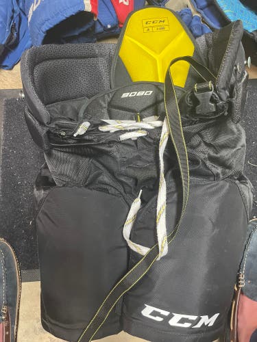 Junior XS CCM Tacks 9080 Hockey Pants (Used)