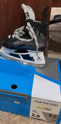 Bauer Supreme M50 Pro Hockey Skates Extra Wide Width Size 2 (Used)