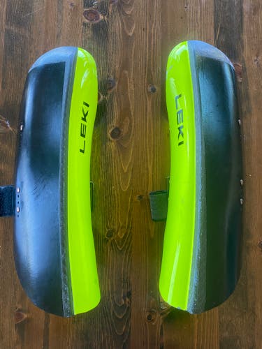Like New WC Leki Carbon Speed Rail Shin Guards