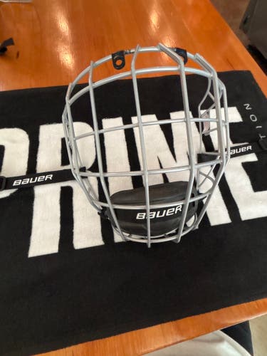 Bauer Profile 2 Cage Size Large (Used)