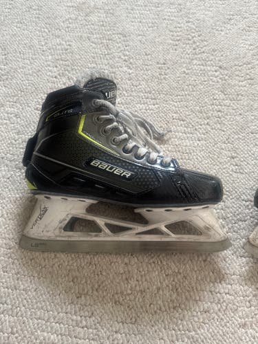 Bauer Hockey Skates Size 5.5 (Used)