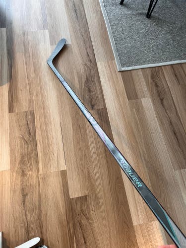 Bauer Proto2 RH Stick P92 77 Flex Pro Stock Blackout (New)