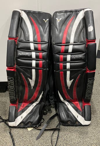 Black 36" Senior Vaughn Velocity V5 7800 Goalie Leg Pads (Used)