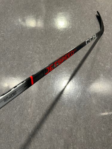 Senior CCM JetSpeed Team Hockey Stick Right Handed P28 85 Flex Pro Stock (New)