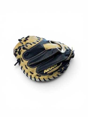 Used Wilson A2000 BB/SB Catchers RH Throw Navy Blue 34" 11873-S000243322