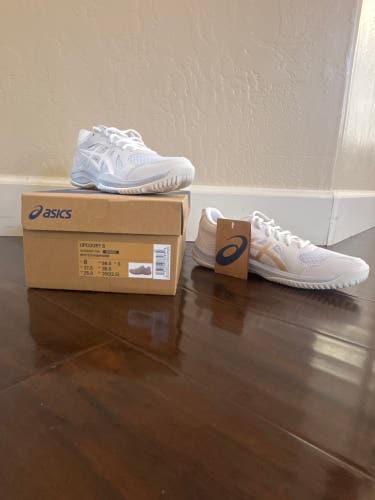Women's Size M 7.0 (W 8.0) Adult Asics Upcourt Shoes (New)