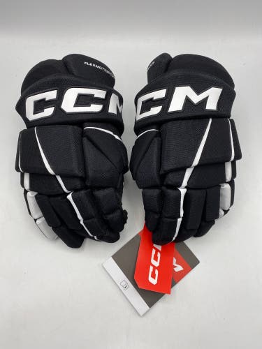 NEW CCM Tacks XF 80 Gloves, Black/White, 12"