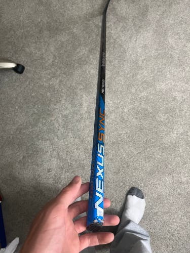 Junior Bauer Nexus Sync Left Hand Hockey Stick P92 40 Flex (Used) READ DESCRIPTION