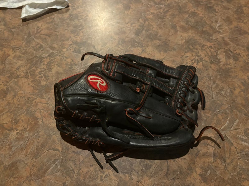 2021 Rawlings R9 RH Outfield Baseball Glove 12" (Used)