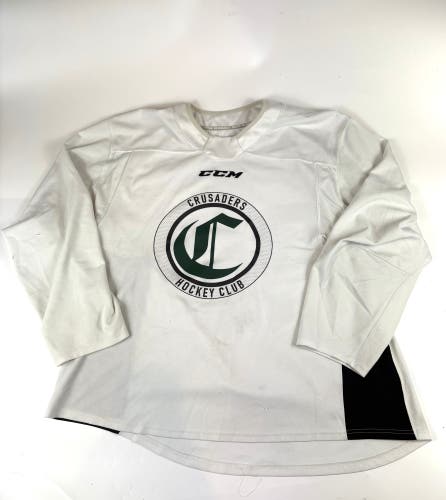 White XL Men's CCM Jersey (Used)