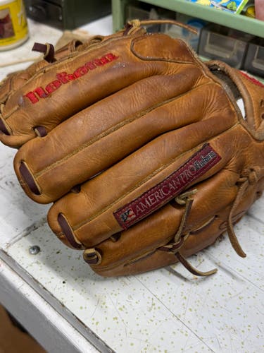 2012 Nokona AMG 1150 RH Infield Baseball Glove 11.5" (Used)