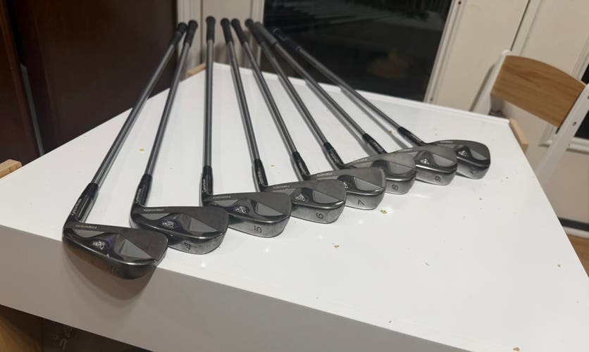 Srixon zx5 mkII driver, Callaway big Bertha 5w, TaylorMade Rac mb irons 3-pw, Cleveland wedges