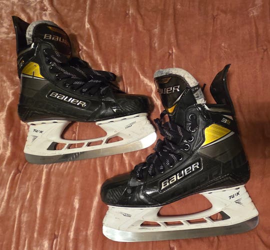 Bauer Supreme 3S Pro Hockey Skates 6.5 (Used)