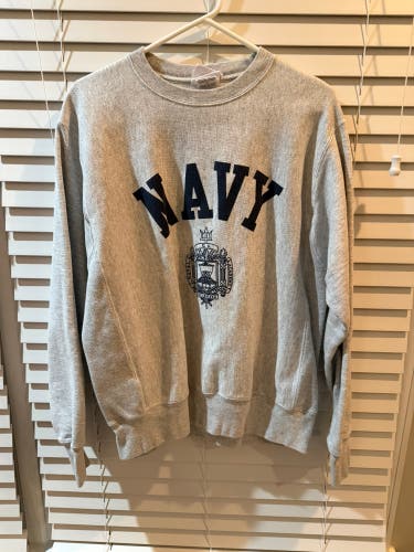 Gray Men's Medium Champion Sweatshirt (Used)