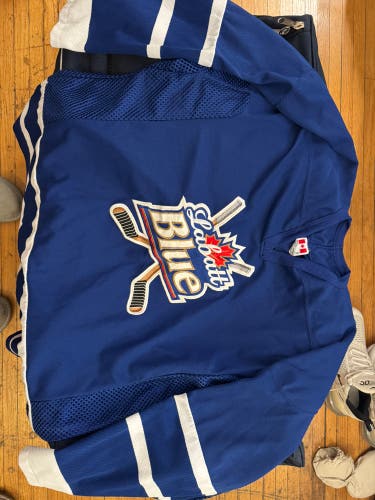 CCM Labatt’s Blue Hockey Jerseys (Blue + White) - XL, Made in Canada
