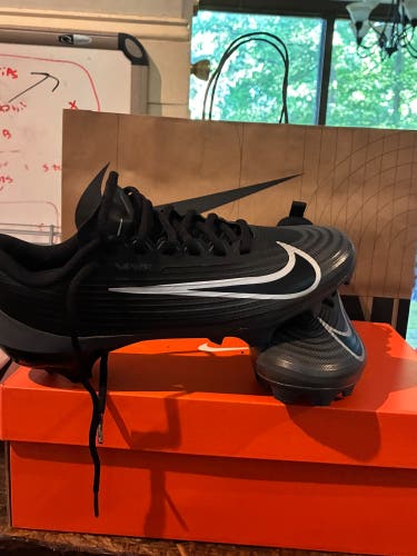 Men's Size M 7.5 (W 8.5) Nike Vapor Edge Elite 360 2 Low Top Molded Cleats (New)