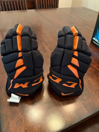 CCM JetSpeed FT485 Gloves 12" (Used)