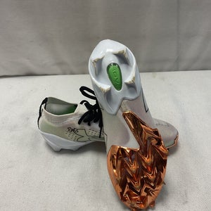 Used Under Armour Adult FB Cleats White Senior 8 11490-S000275595