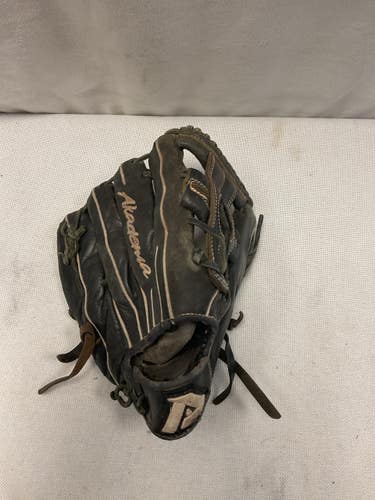 Used Akadema AZR95 BB/SB Glove RH Throw Black 10" 11490-S000275589