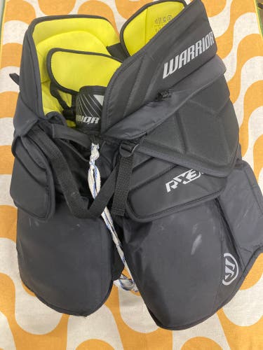 Black Senior Small Warrior Hockey Goalie Pants (Used)