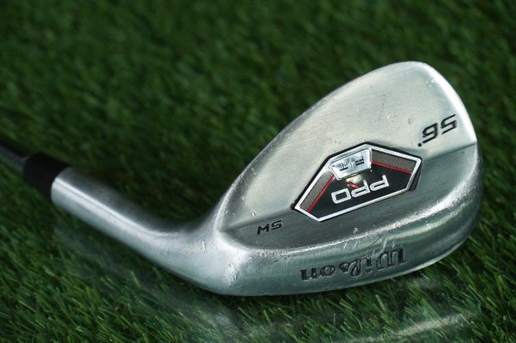 WILSON PRO FIT 56 SAND WEDGE "SW" STEEL SHAFT RIGHT HANDED RH ~ LOOK!!