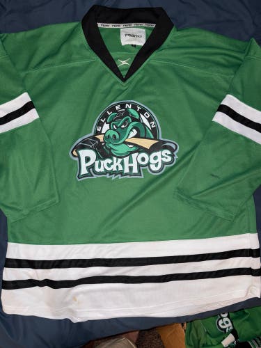 Green Large Men's Jersey (Used)