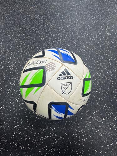 Used Adidas NATIVO XXV All Size Soccer Ball White 4 11849-S000042169