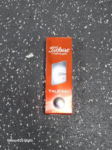 Used Titleist TRUFEEL 3 Ball - Golf Ball Sleeve 11849-S000042140