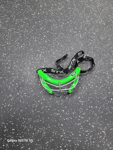 Used STX 4 SIGHT PLUS-S Lacrosse Facial Protect Kelly green Youth 11849-S000042096