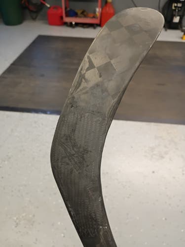 Senior Bauer Vapor Flylite Left Hand Hockey Stick P28 82 Flex Pro Stock (Used)