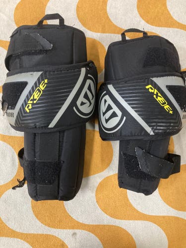 Warrior Ritual X3E Goalie Knee Guards(Used)