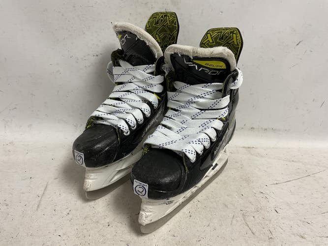 Used Bauer VAPOR 3X Junior Hockey Skate Junior 02 11855-S000207310